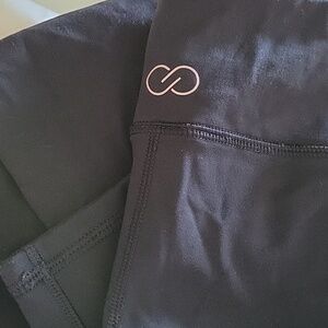 Calia Cropped Leggings